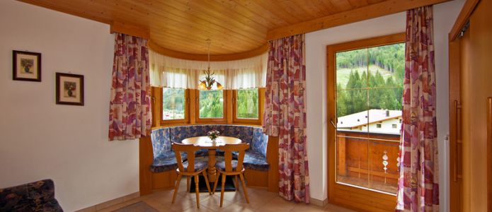 apartment_sitzecke.jpg